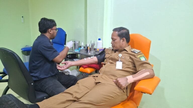 Penjabat (Pj) Wali Kota Tangerang, Nurdin mengajak masyarakat untuk bisa melakukan donor darah.