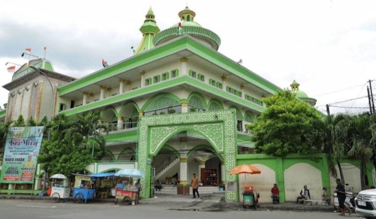 Jelang Ramadan 1446 H/ 2025 M, Masjid Agung Al-Itihad Kota Tangerang akan menggelar Ruwahan Agung dan Haul Akbar Masyayikh Tangerang Raya.