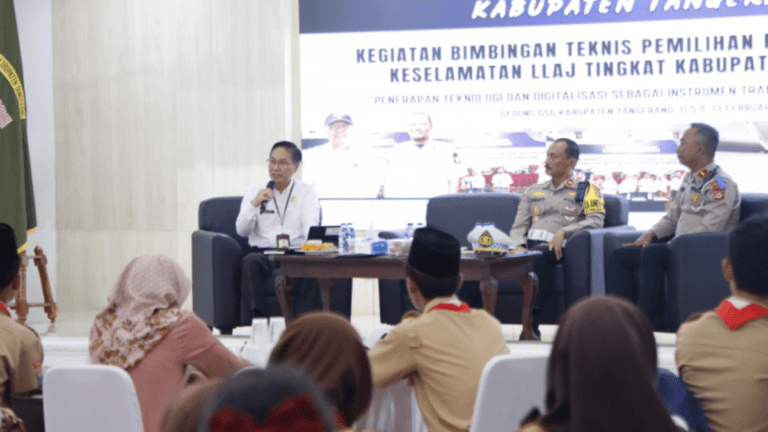 Dishub Kabupaten Tangerang saat menggelar Bintek pemilihan pelajar pelopor LLAJ