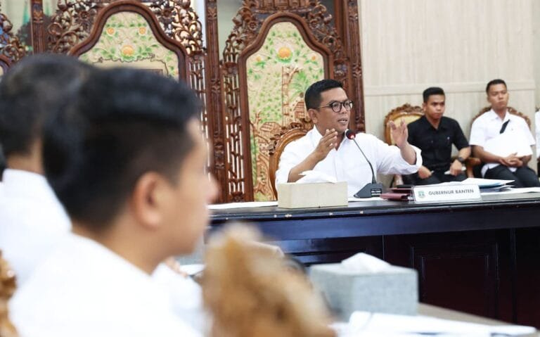 Serang, asaterkini.id- Gubernur Banten Andra Soni mengingatkan kepada Organisasi Perangkat Daerah (OPD) untuk mengelola Anggaran Pendapatan Belanja Daerah (APBD) yang langsung bisa dirasakan oleh masyarakat.