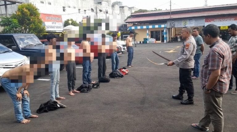 Polres metro tangerang kota ciduk 11 remaja yang diduga hendak tawuran