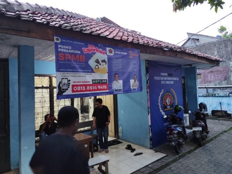 Sejak posko pengaduan spmb pwi kota Tangerang dibuka puluhan orang tua siswa melapor