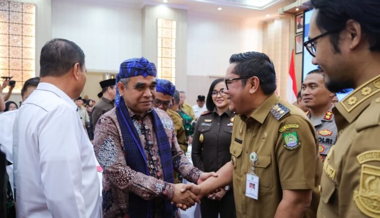 Dalam rangka menangani banjir di kota tangerang