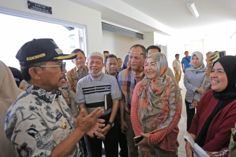 Walikota Tangerang evaluasi keluhan pedagang pasar anyar