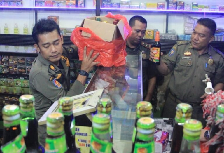 Satpol pp kota Tangerang operasi miras