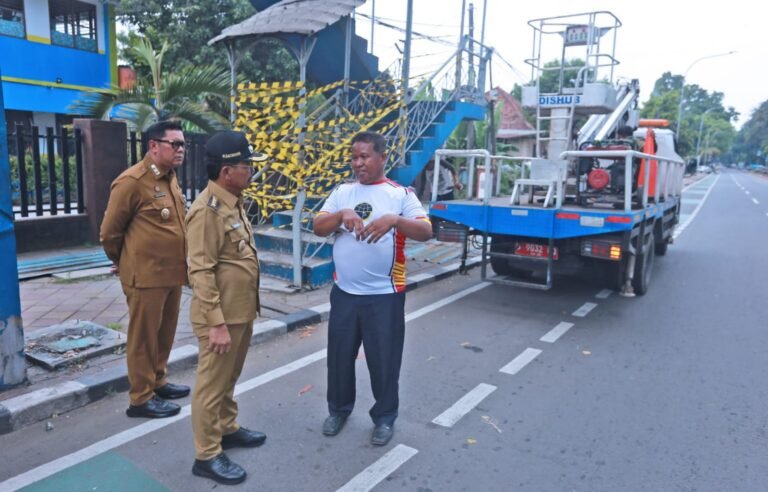 Walikota Tangerang imbau opd lebih aktif pantau infrastruktur