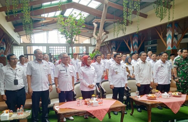 PMI kota Tangerang bekerjasama dengan Pemkot Tangerang dalam layanan kemanusiaan