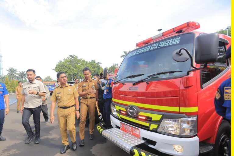 Pemkot Tangerang tambah delapan unit damkar