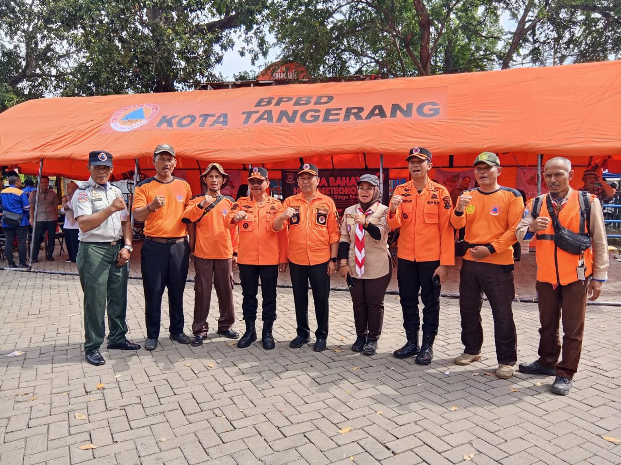 Di penghujung musim hujan, Pemerintah Kota (Pemkot) Tangerang melalui Badan Penanggulangan Bencana Daerah (BPBD) menggelar apel siaga bencana Hidrometeorologi untuk meningkatkan kesiapsiagaan bencana di Kota Tangerang.