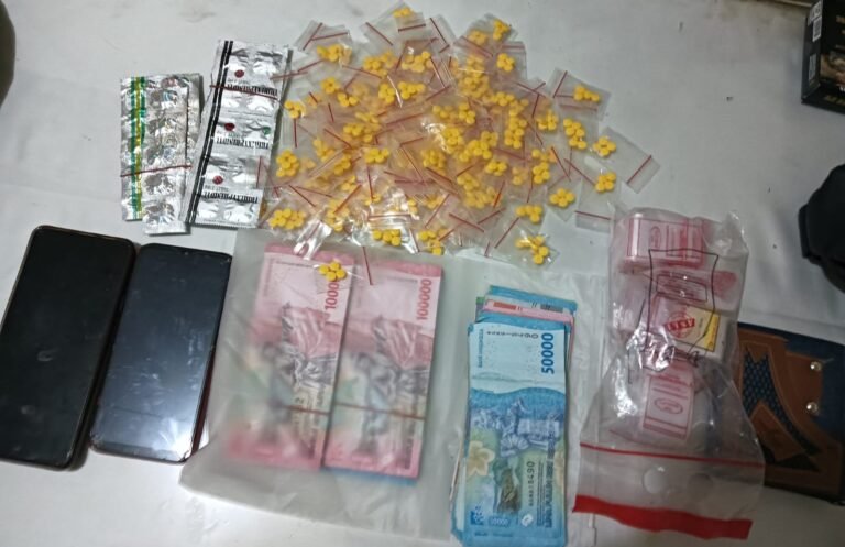 Polsek Batuceper ungkap peredaran obat keras di Neglasari kota tangerang