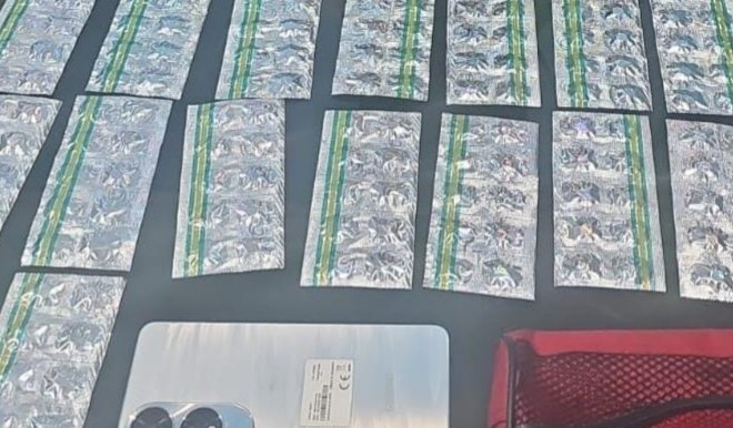 Polres metro Tangerang kota ungkap kasus peredaran obat keras.