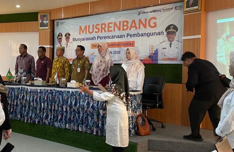 Pembangunan di setiap wilayah harus seimbang hingga tingkat RT/rw