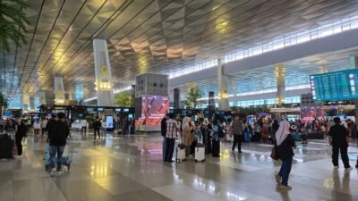 Jumlah penumpang di bandara Soekarno Hatta pada periode lebaran