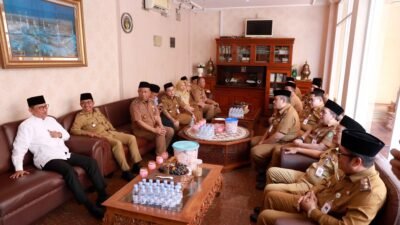 Sachrudin berkunjung ke rumah para mantan walikota Tangerang.