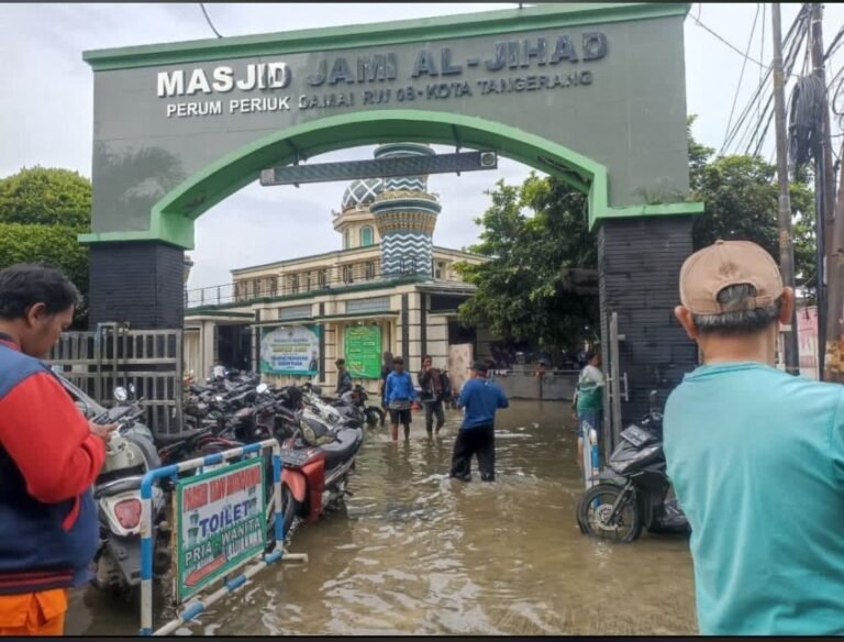 Diguyur hujan kota Tangerang kembali banjir