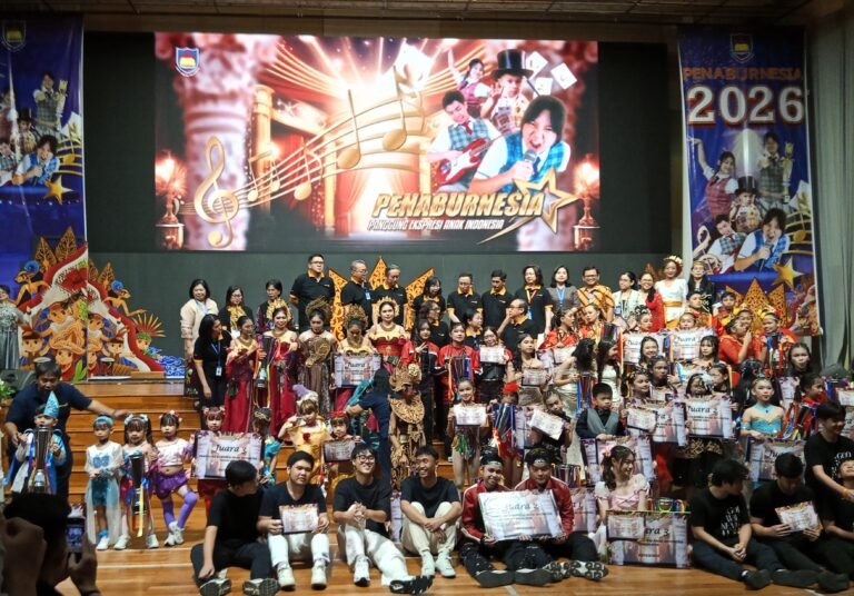 BPK penabur gelar kompetisi panggung ekspresi anak indonesia.