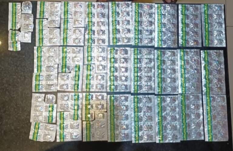 Polres metro Tangerang kota tangkap dua pengedar obat keras di kabupaten tangerang