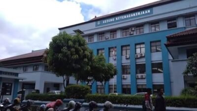 Pemkot Tangerang tingkatkan potensi pekerja agar mampu berdaya saing.
