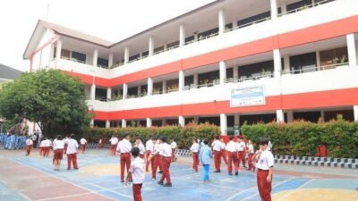Pemkot Tangerang imbau masyarakat agar tidak fokus sekolahkan anaknya di SDN, karena swasta gratis juga berkualitas