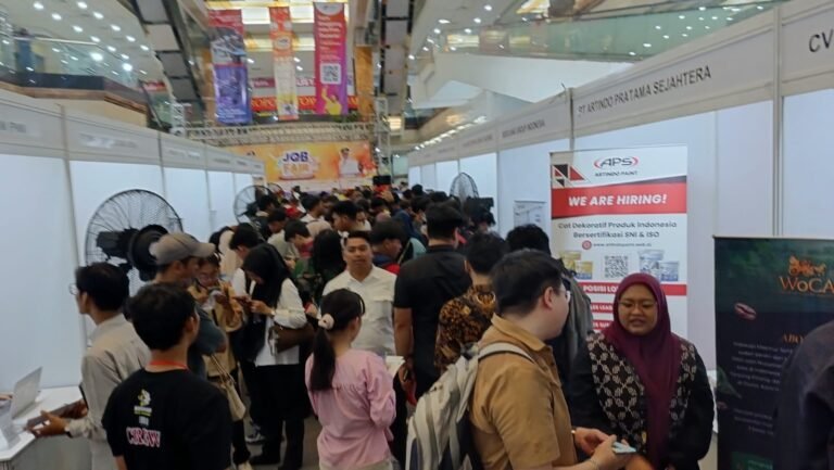 Ribuan Pencari kerja memadati job Fair 2026 kota Tangerang untuk mendapatkan pekerjaan