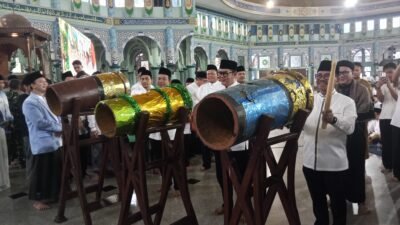 Walikota Tangerang membuka festival Al Azhom.