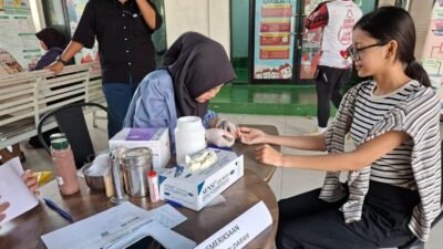 Peringati hari donor sedunia,.PMI kota Tangerang cek kesehatan gratis.