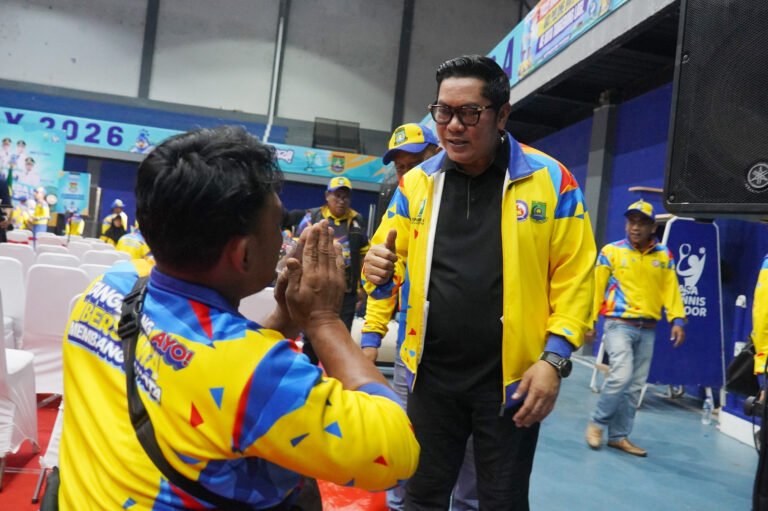 Walikota Tangerang instruksikan pembinaan olahraga harus berkesinambungan.