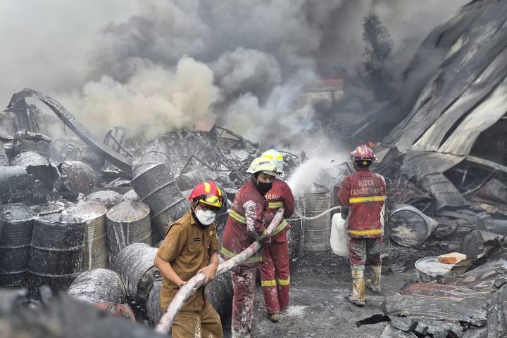 Dua hari ini di kota Tangerang terjadi 14 kebakaran