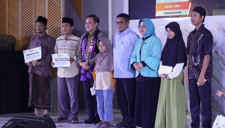 Dekatkan Layanan Masyarakat Pemprov Banten buka layanan Samsat hingga kantor kelurahan/desa di kabupaten tangerang