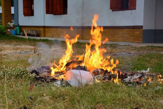 Dinkes kota Tangerang imbau masyarakat hentikan bakar sampah karena mengganggu kesehatan dan kualitas udara