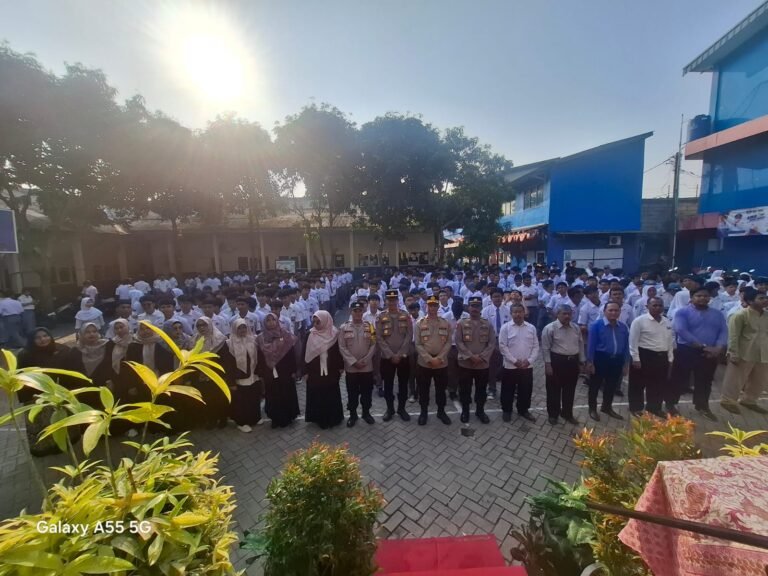 Cegah Tawuran dan narkoba polisi gelar program masuk sekolah di kota tangerang