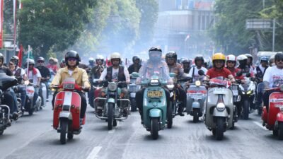 Semarak HUT ke 81 RI, Bikers merah putih konvoi di kota tangerang