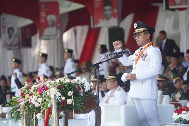 Walikota Tangerang peringatan kemerdekaan republik Indonesia di alun-alun Ahmad yani