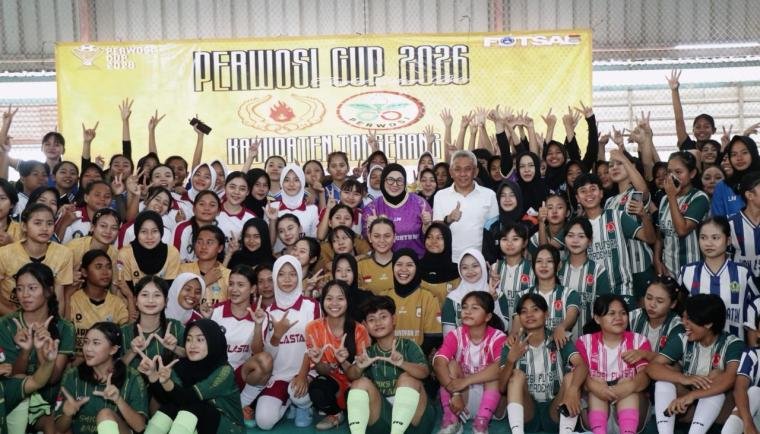 Wakil bupati Tangerang buka kejuaraan futsal antar pelajar putri Perwosi Cup 2026