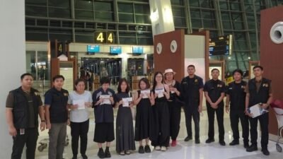 Langgar ketentuan keimigrasian warga Tiongkok di deportasi